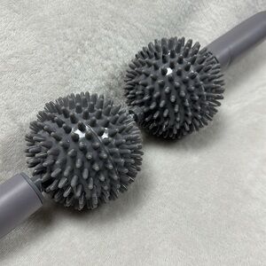 Two-Ball Spiked ball Body Massager Muscle Fitness Exercise Soothing Relaxation